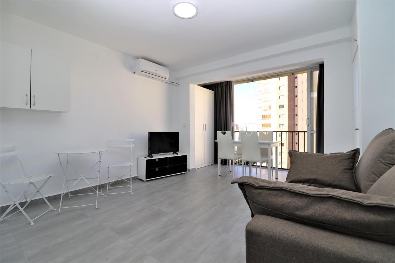 Bermudas 814 Apartment Benidorm Bagian luar foto